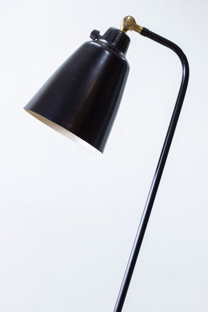 Floor lamp by Uppsala Armaturfabrik