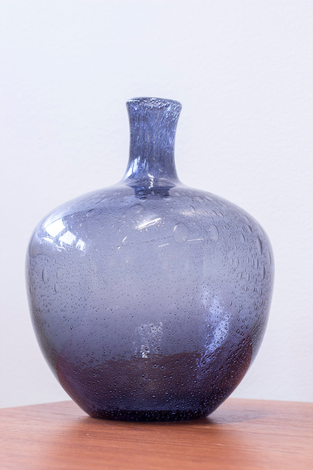 SOLD - Large vase by Erik Höglund