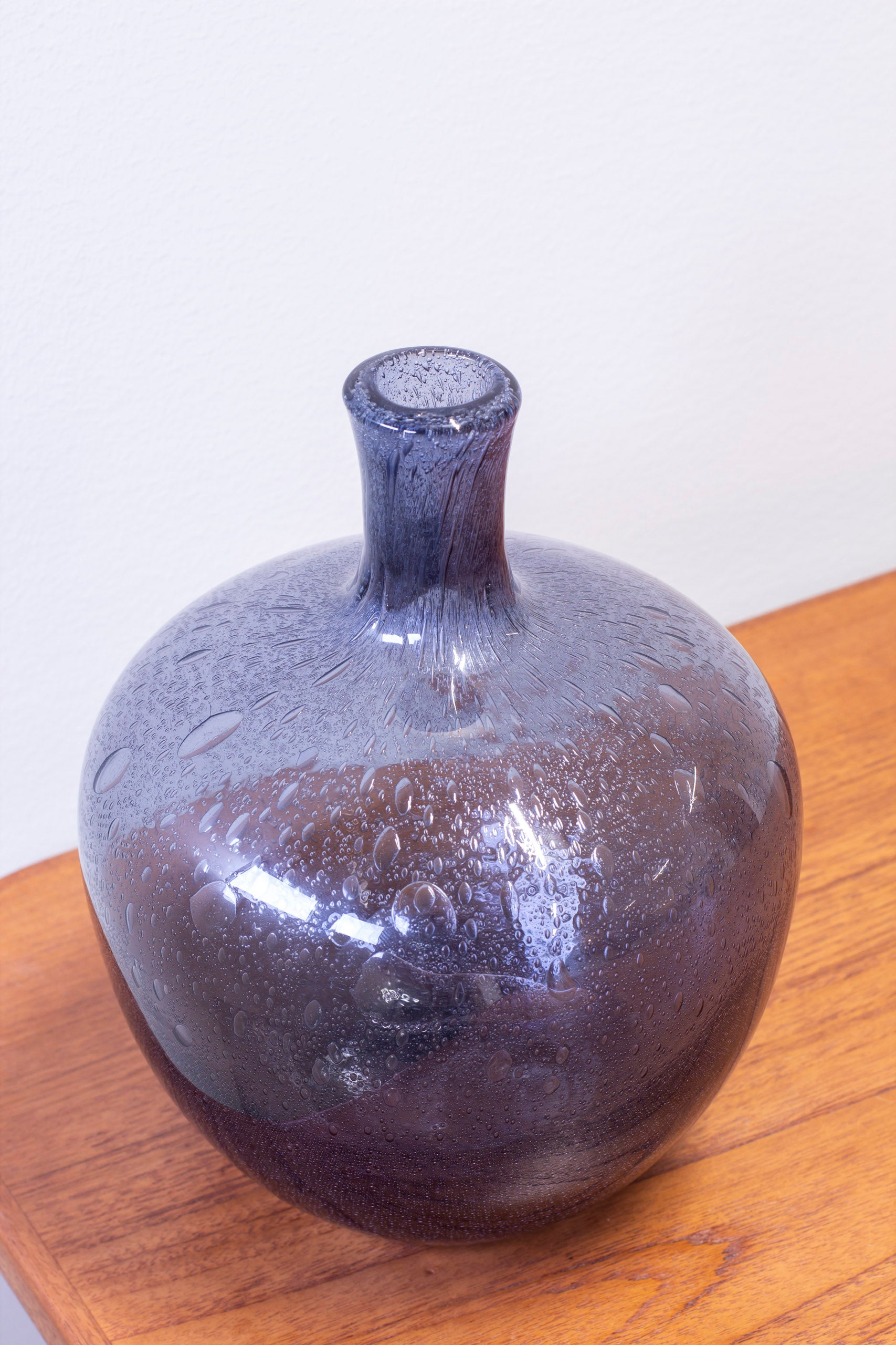 SOLD - Large vase by Erik Höglund