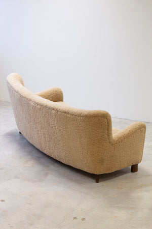 Curved sheeps skin sofa model 1669