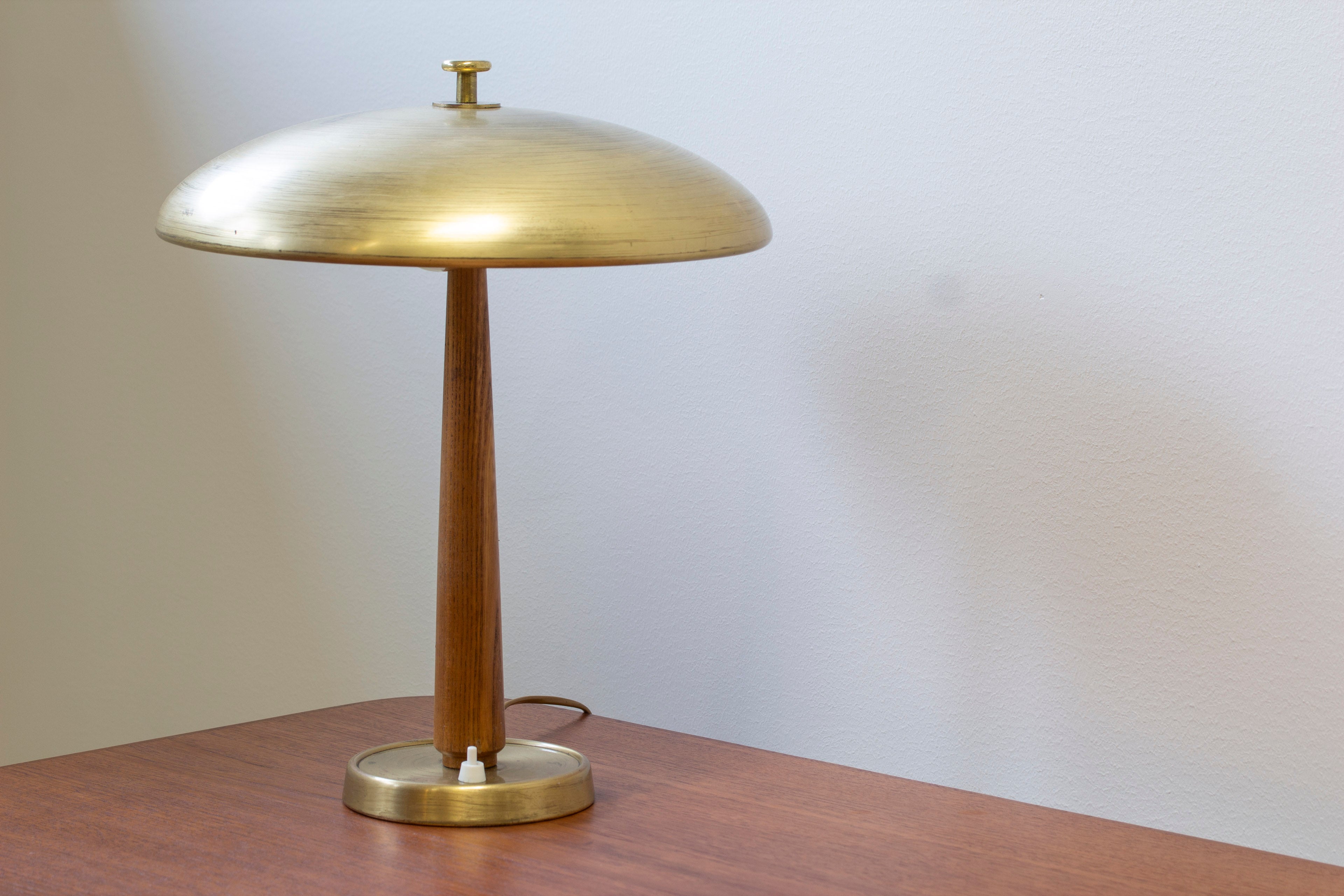 Table lamp 30331 by Bertil Brisborg