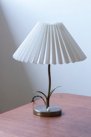 Danish modern organic "leaf" table lamp