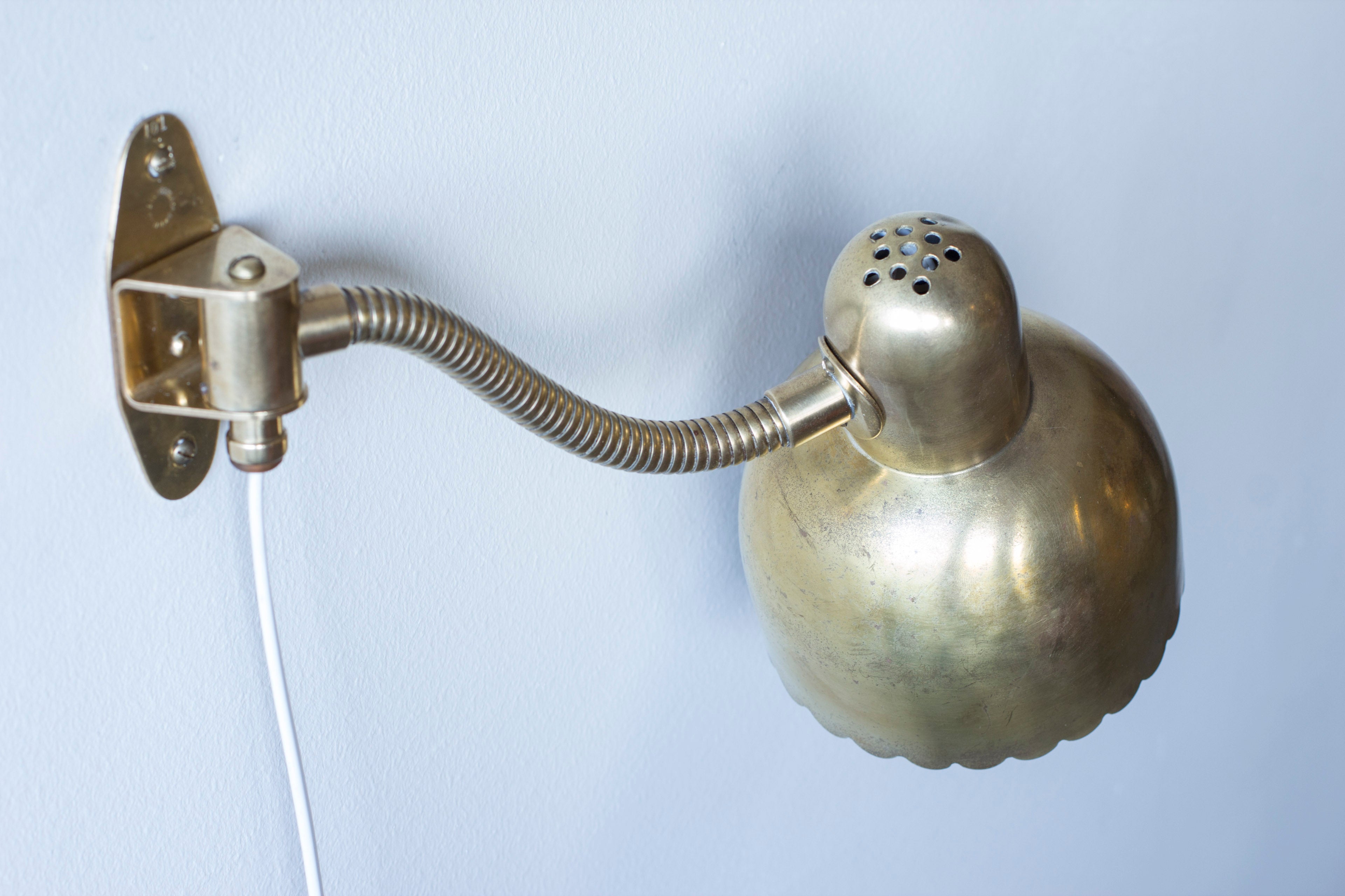 Brass wall lamp no. 191 by E. Hansson & Co