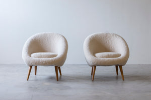 Lounge chairs "Oeuf" in the style of Jean Royere