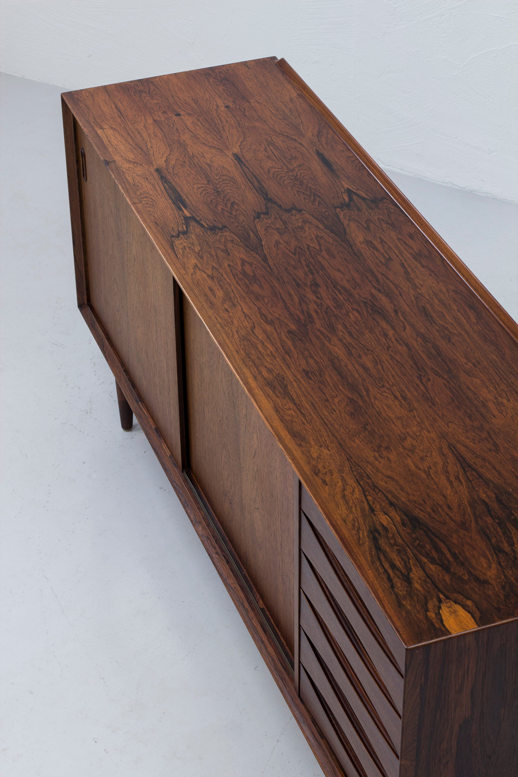 "OS29" sideboard by Arne Vodder