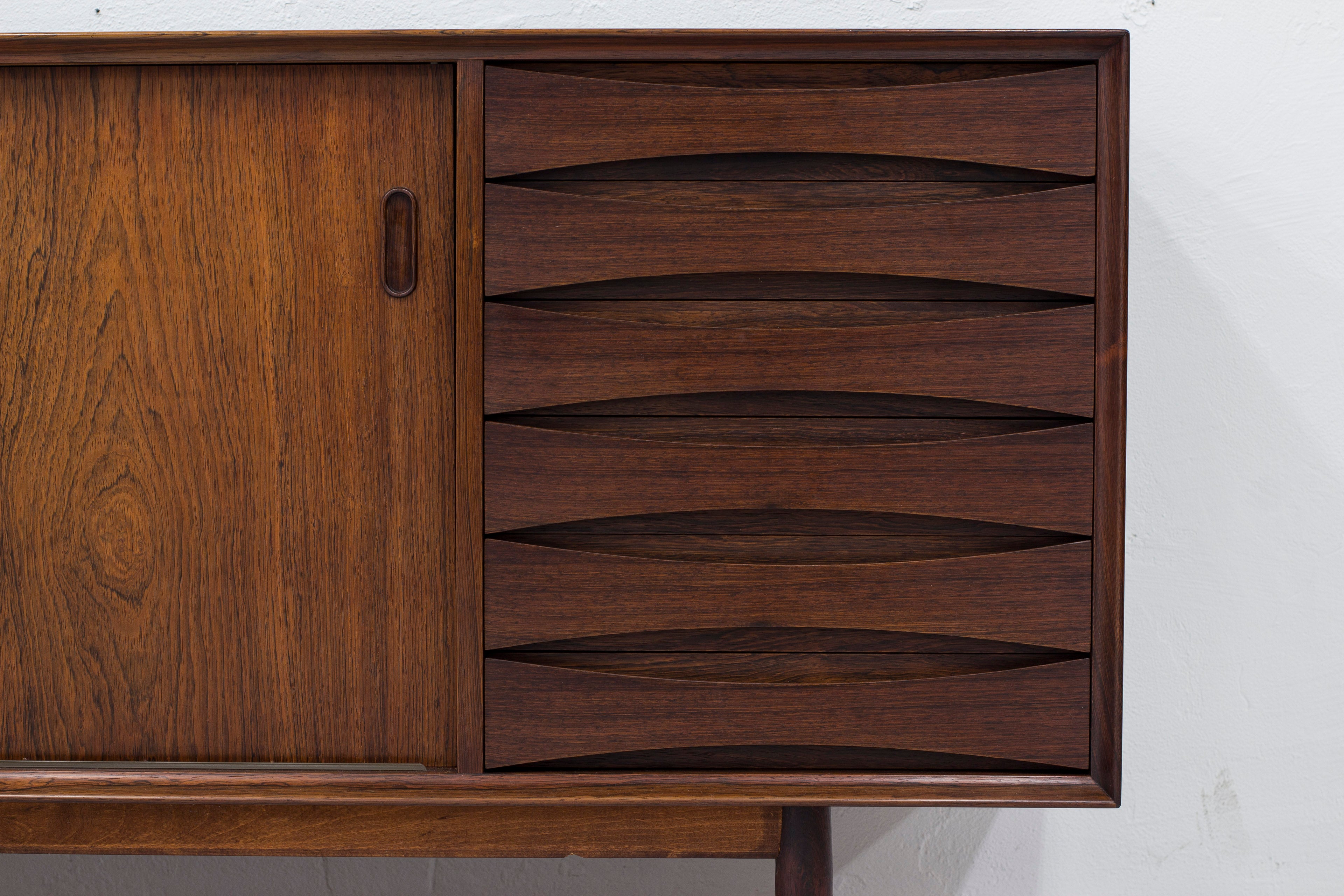 "OS29" sideboard by Arne Vodder