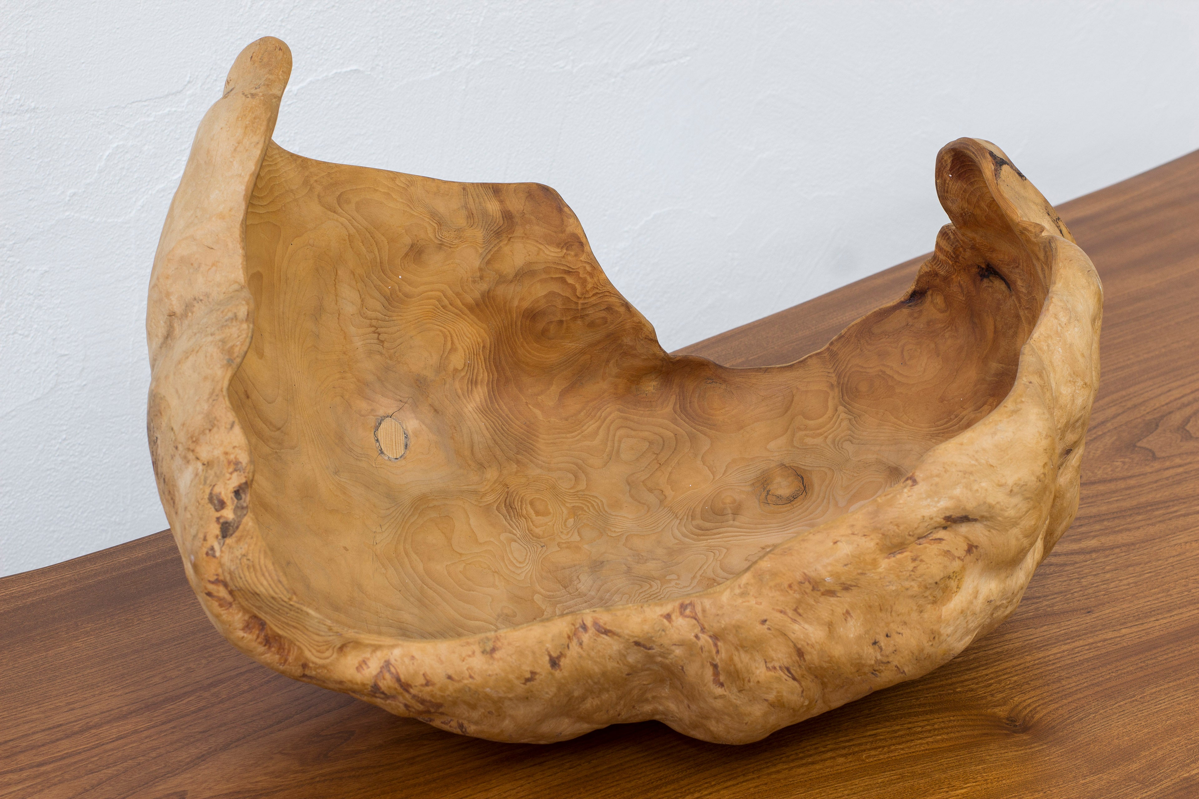 Large Swedish Burl wood bowl