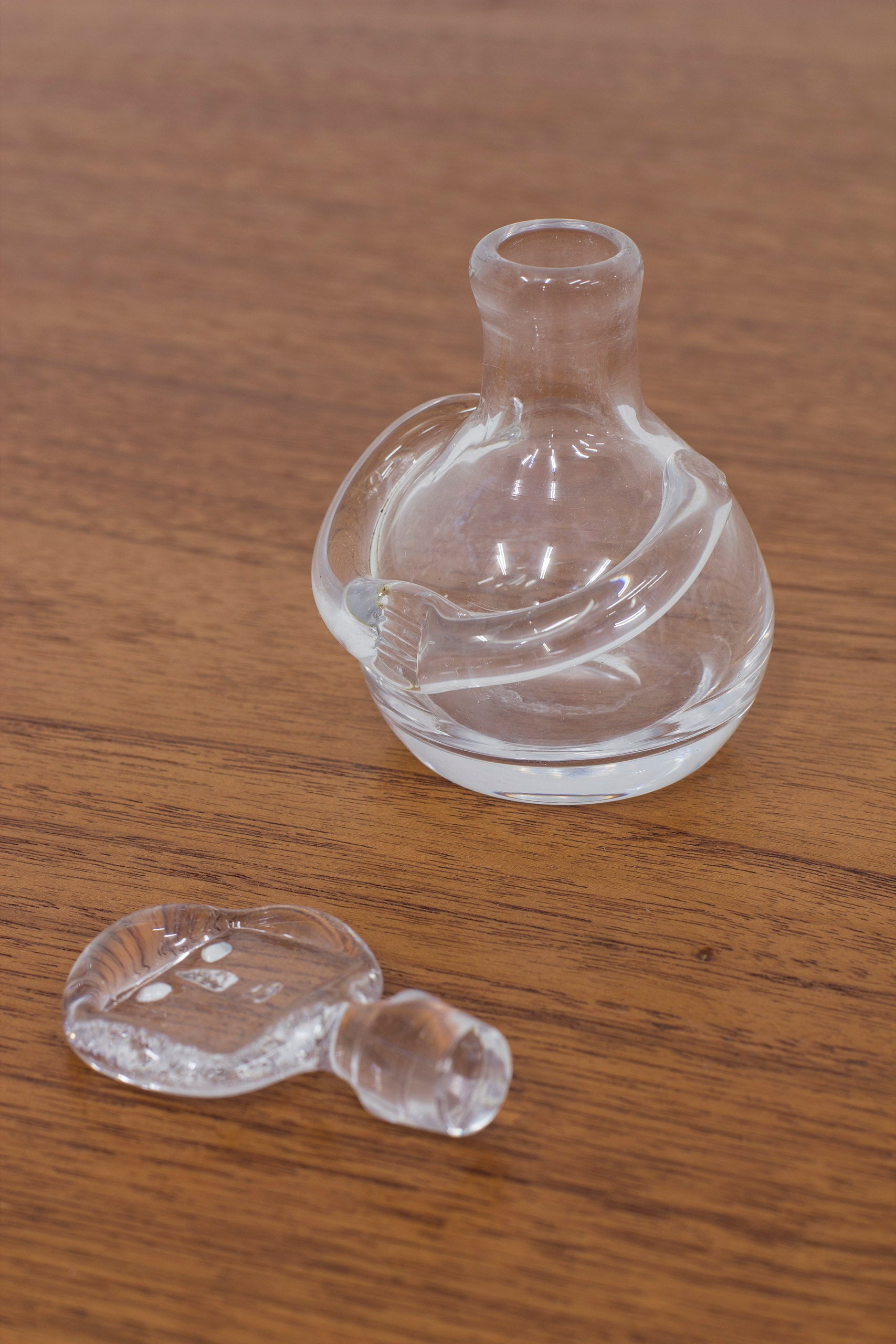 "People" decanter by Erik Höglund no.3