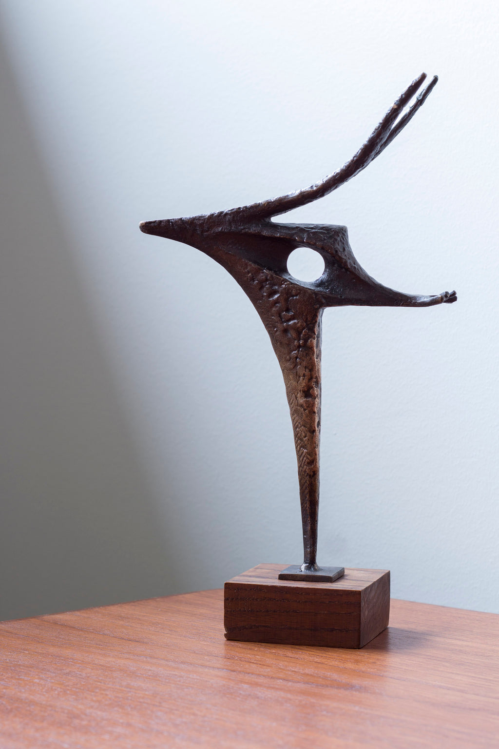 Sculpture "prehistoric bird" by Bengt Amundin