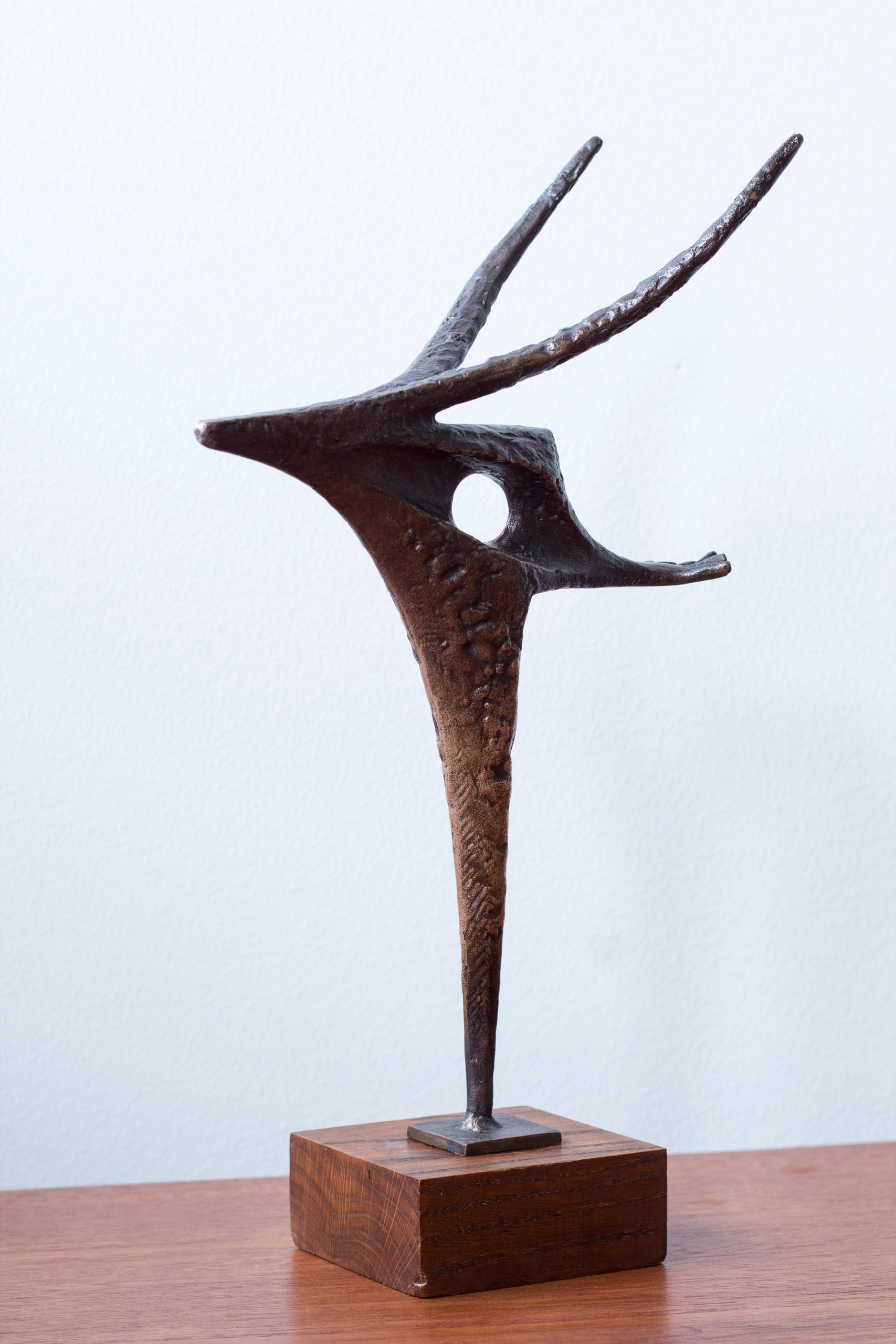 Sculpture "prehistoric bird" by Bengt Amundin