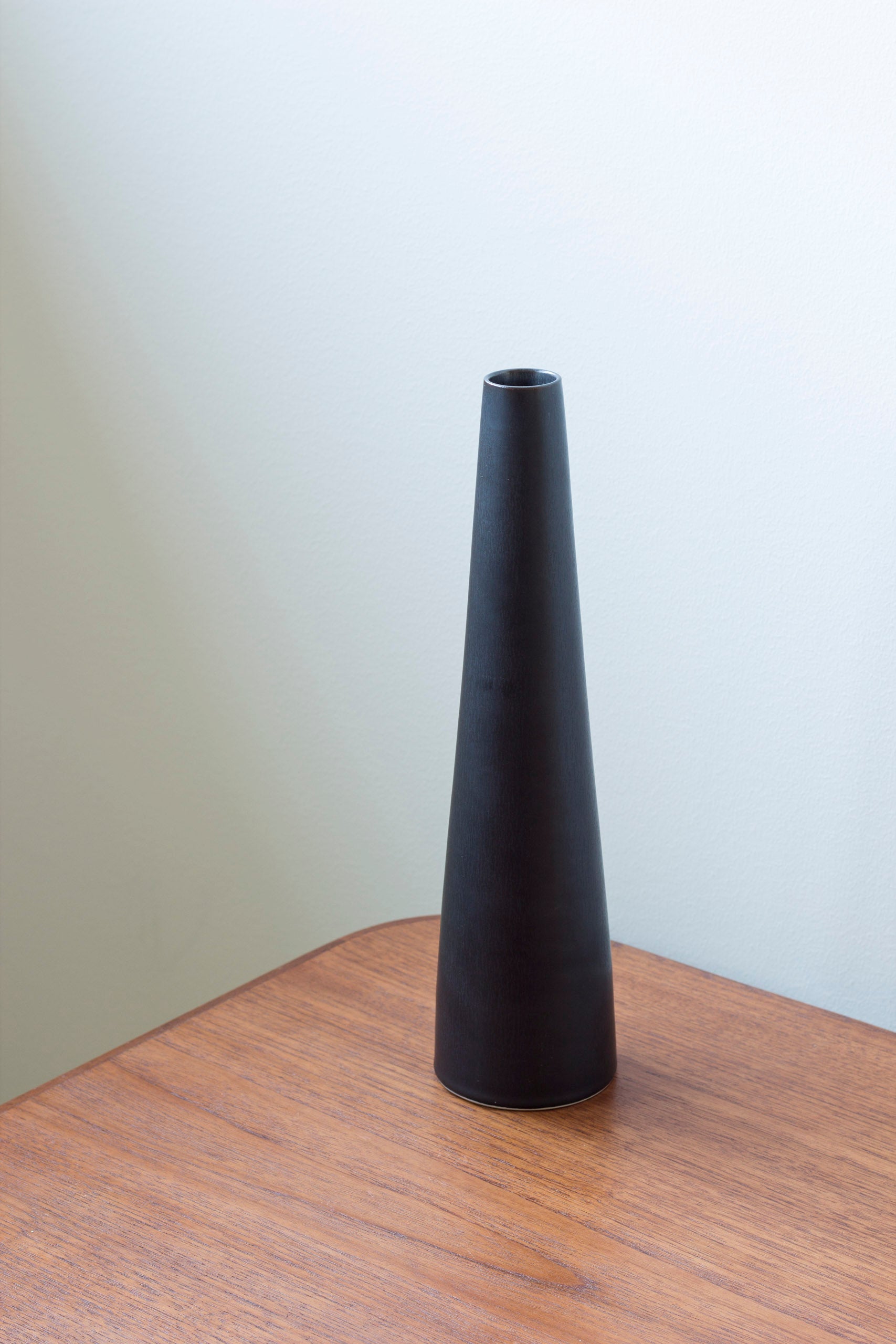 Stoneware vase by Carl-Harry Stålhane no.3