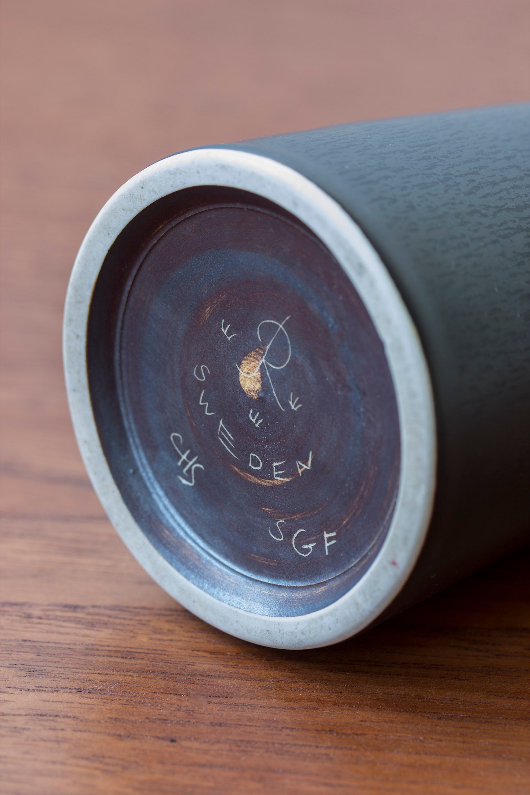 Stoneware vase by Carl-Harry Stålhane no.3