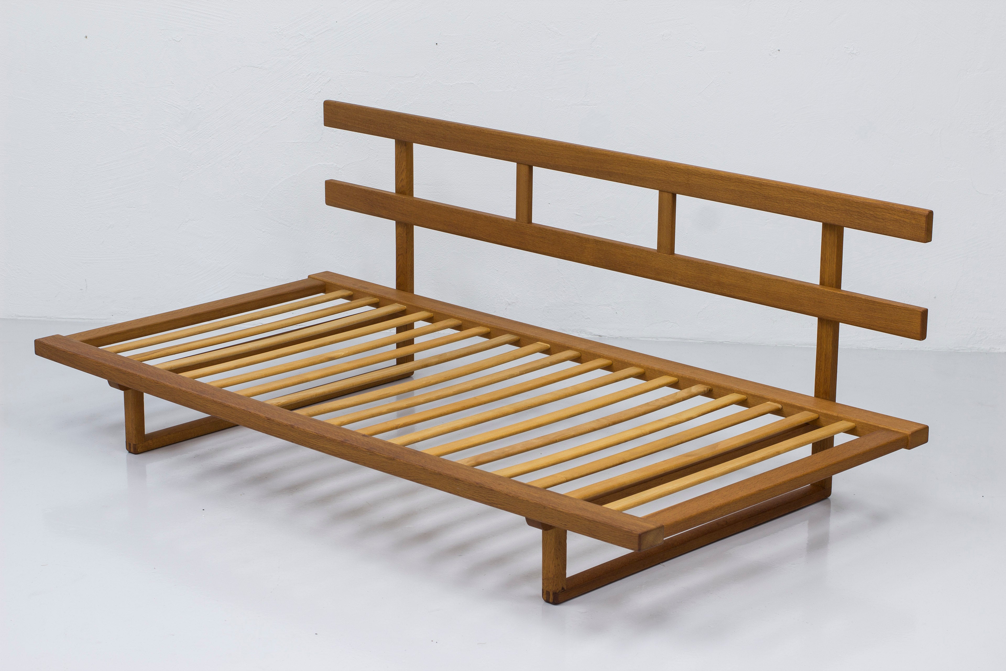 Daybed by Børge Mogensen & Lis Ahlman