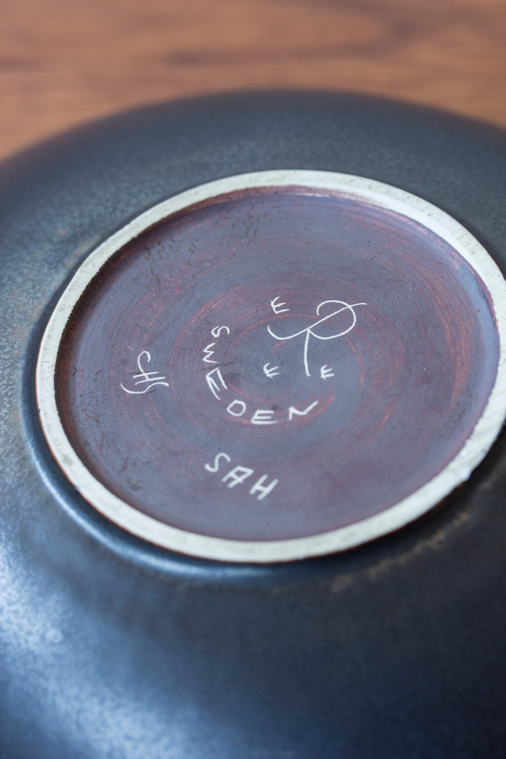 SOLD - Stoneware tray by Carl-Harry Stålhane