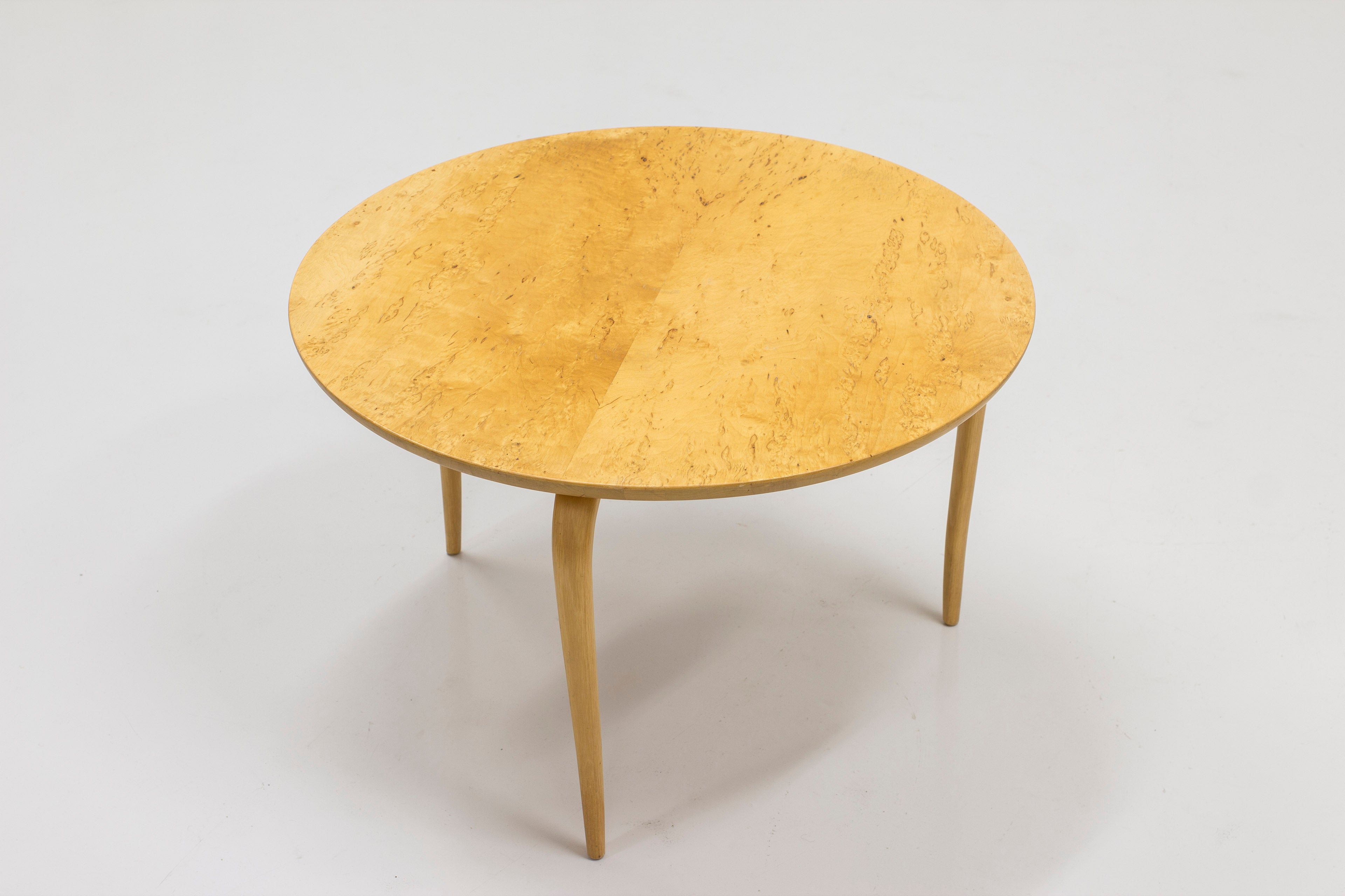 Burl birch "Annika" table by Mathsson