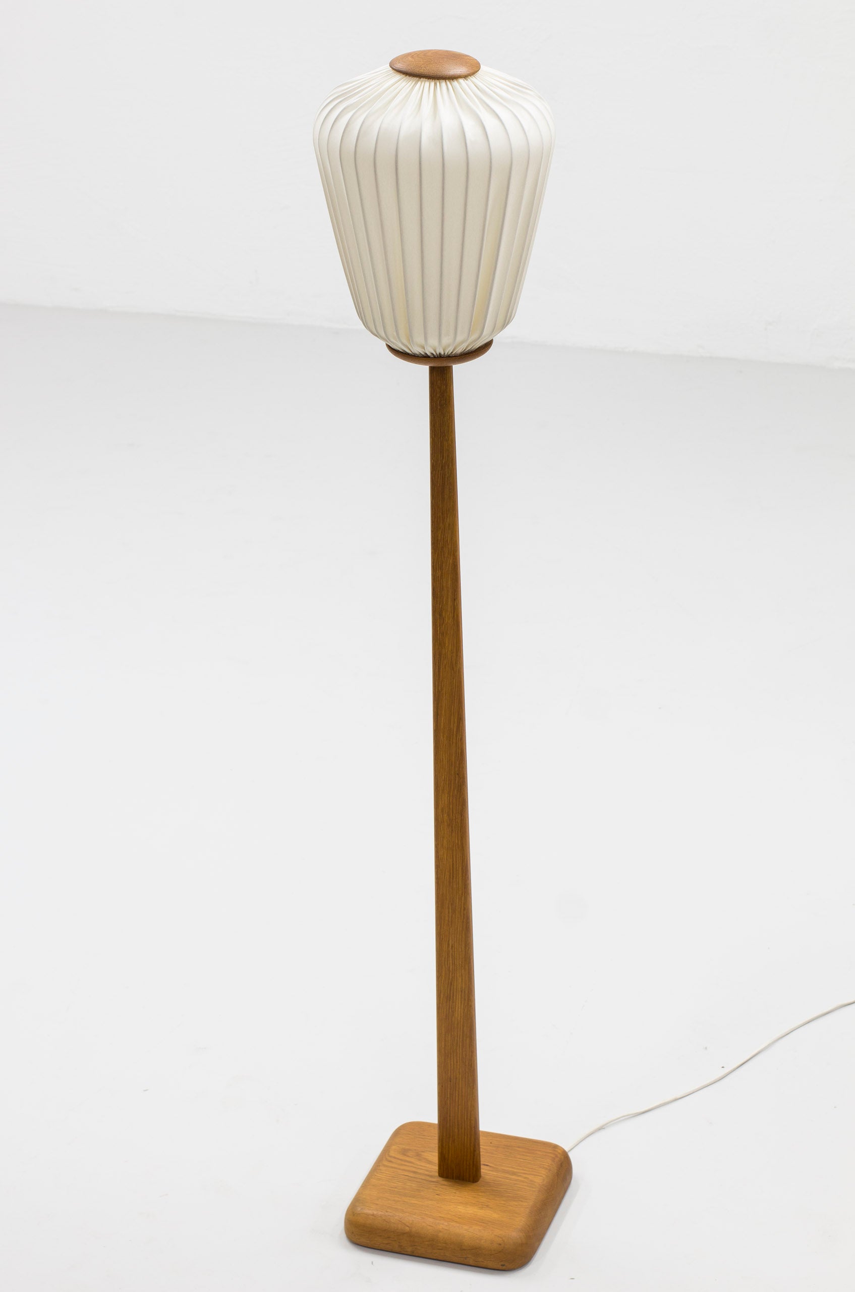 Rare floor lamp by Luxus