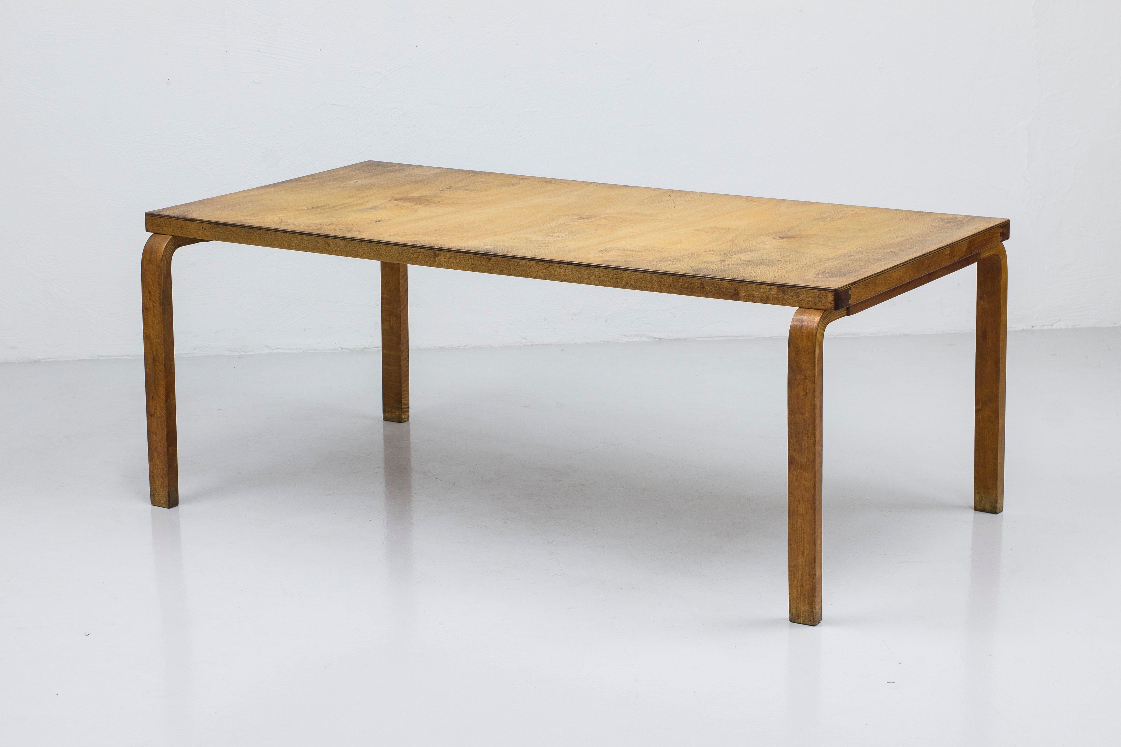 Early model 83 dining table by Aalto