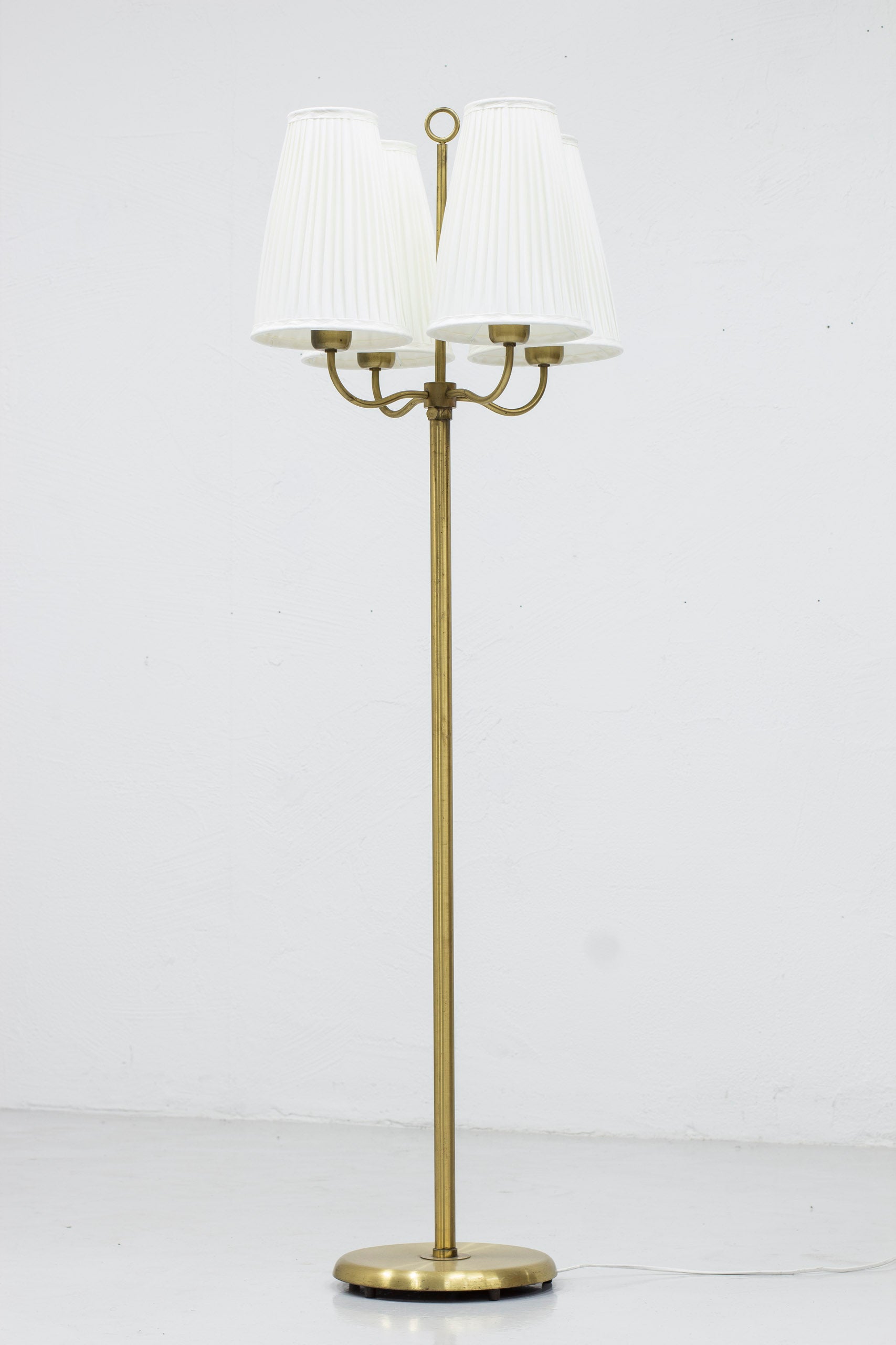 Swedish Modern floor lamp in brass