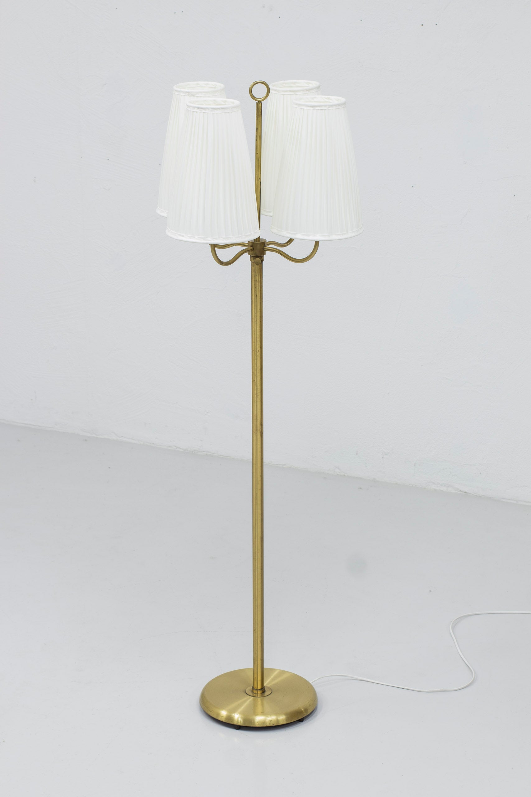 Swedish Modern floor lamp in brass