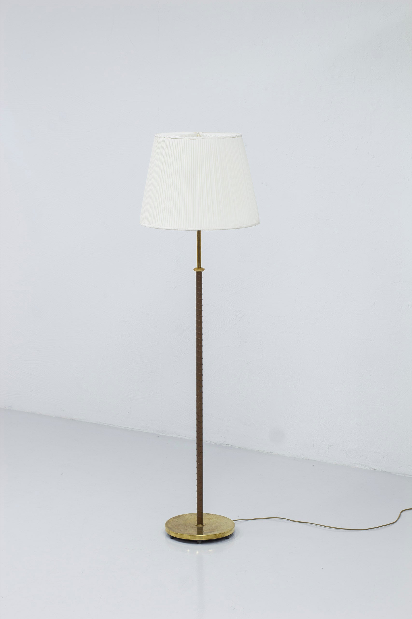 Floor lamp 15600 by Harald Notini