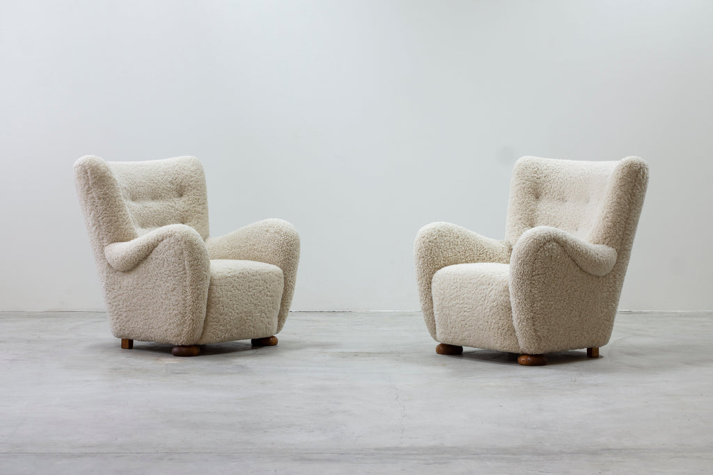 Pair of lounge chairs in the manner of Blomstedt