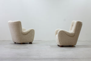 Pair of lounge chairs in the manner of Blomstedt