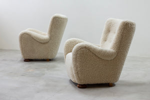 Pair of lounge chairs in the manner of Blomstedt