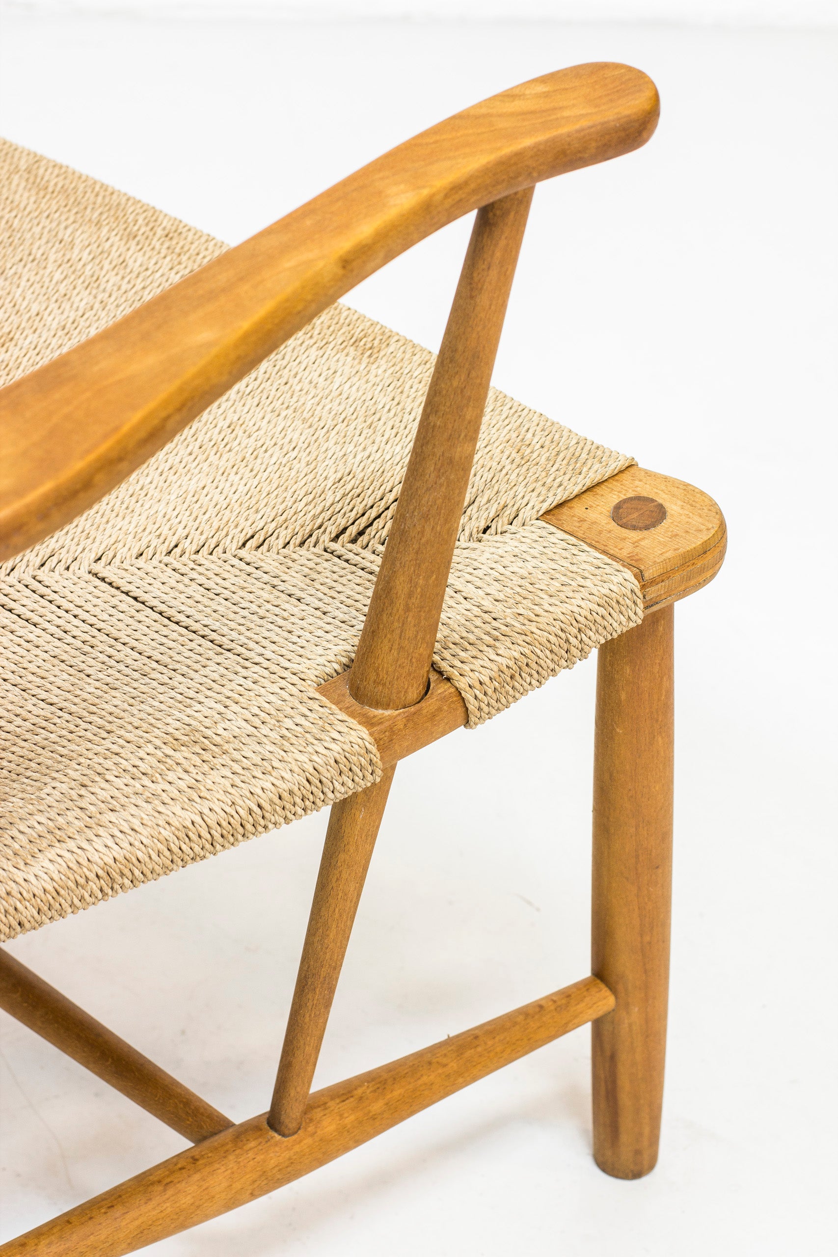 "Magasin du Nord" easy chairs by Hans J. Wegner