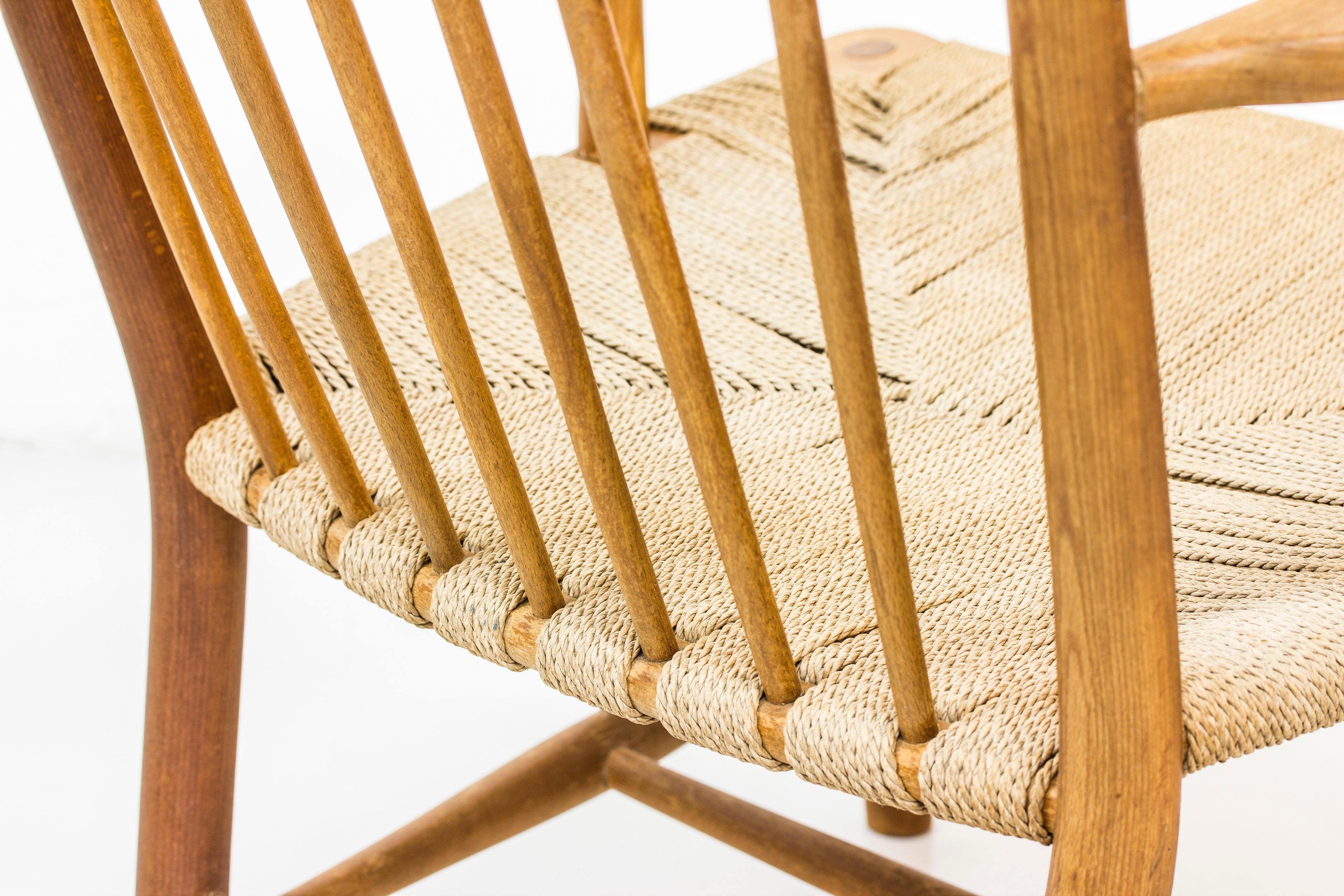 "Magasin du Nord" easy chairs by Hans J. Wegner