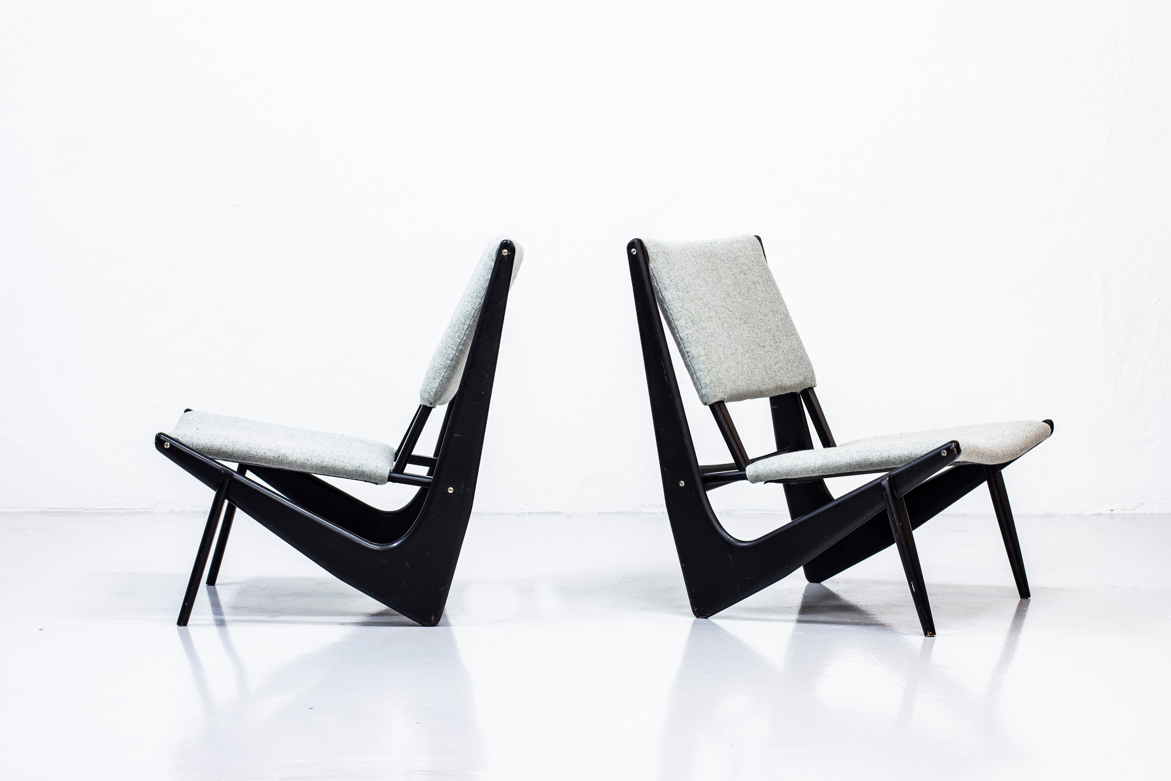 Lounge chairs by Bertil Behrman