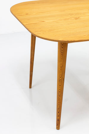 Pine "Sportstuge" table by Carl Malmsten