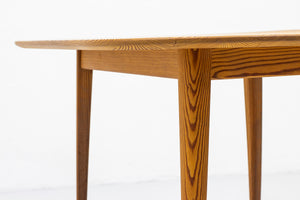 Pine "Sportstuge" table by Carl Malmsten