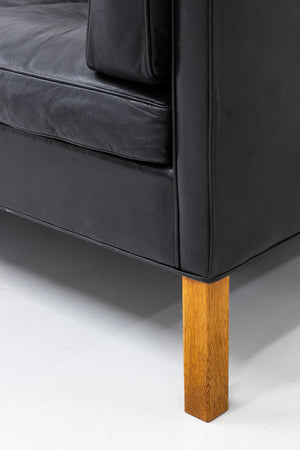 Sofa 2443 by Borge Mogensen