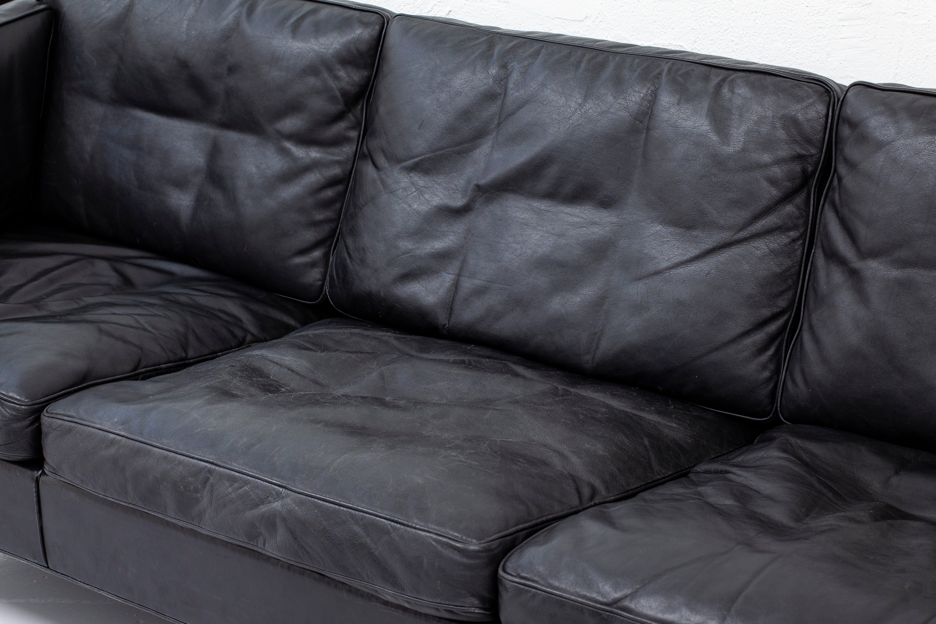 Sofa 2443 by Borge Mogensen