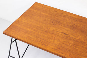 Desk by Bengt Johan Gullberg