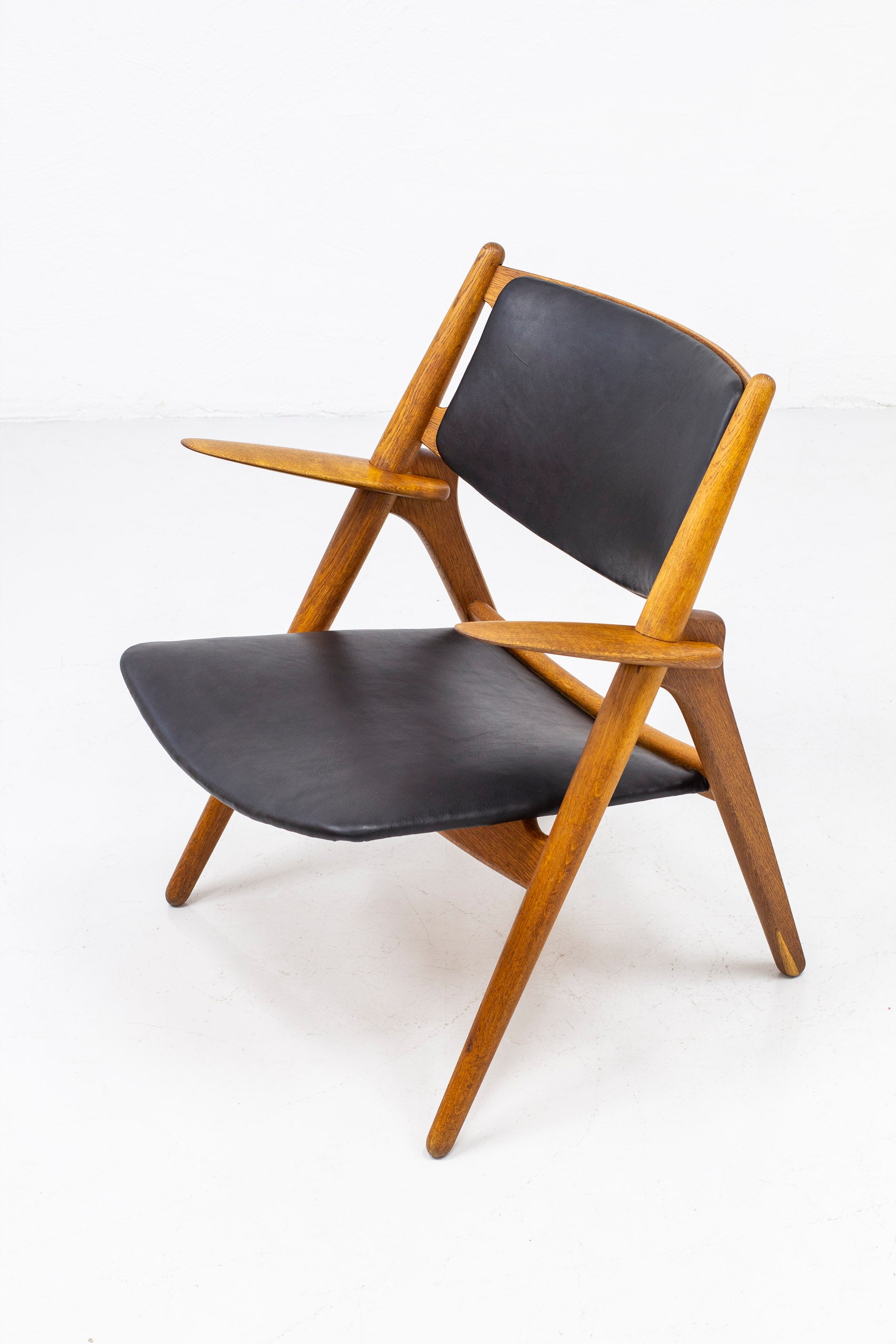 "CH28" lounge chair by Hans J. Wegner