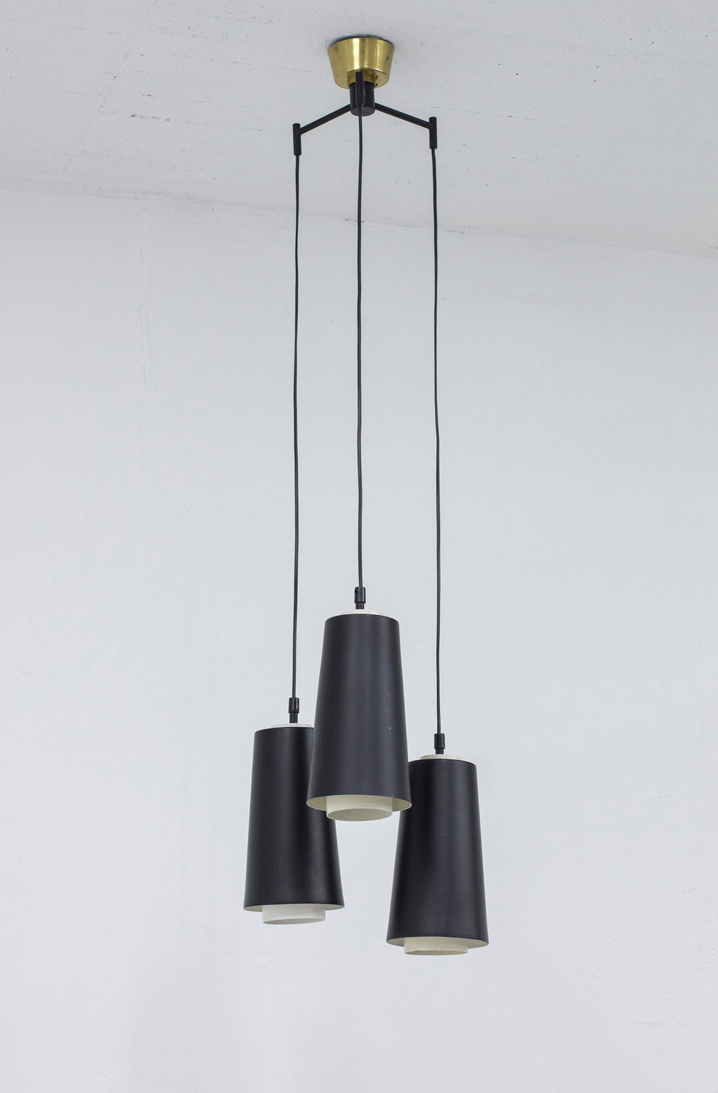 Trippel pendant by Luco