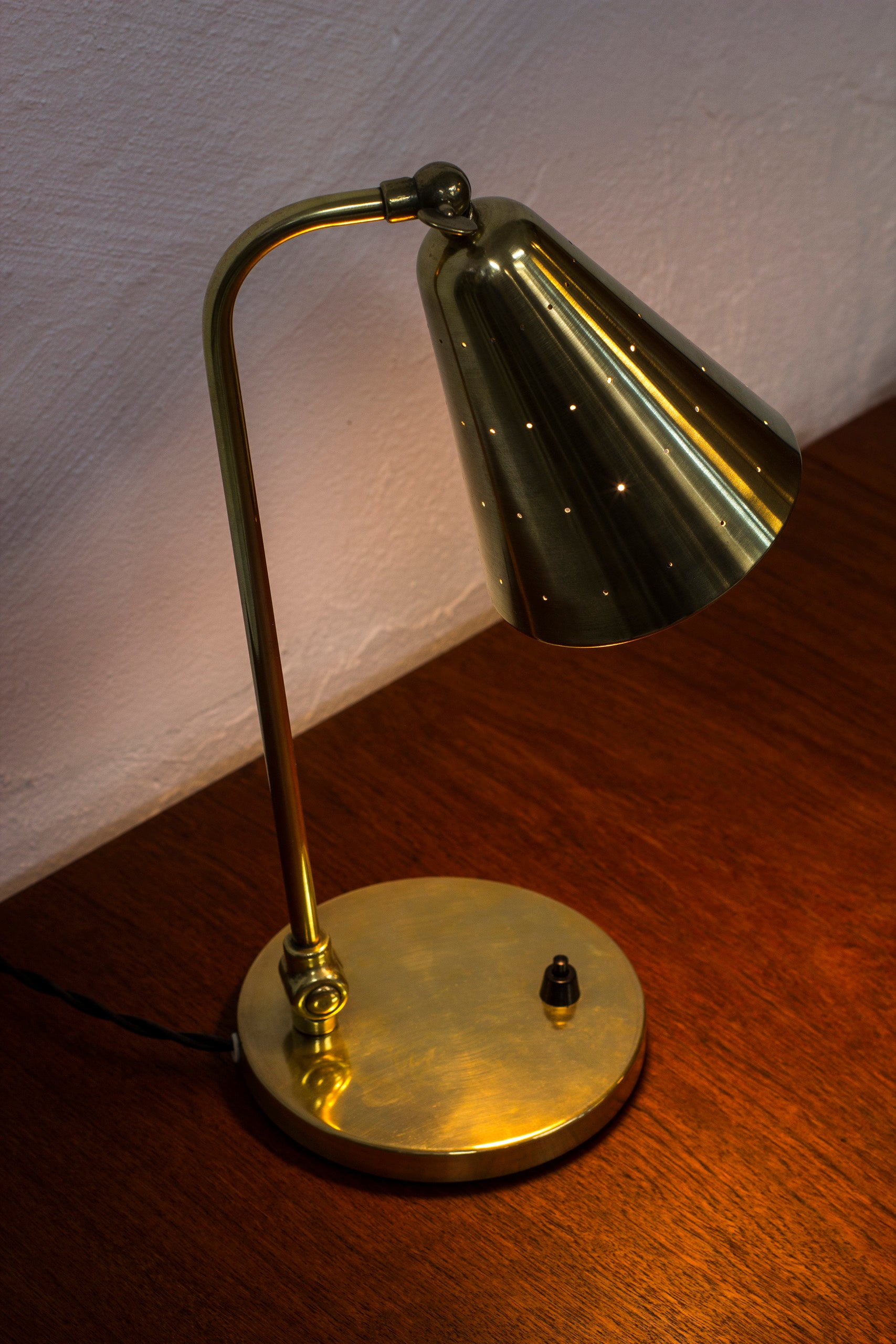 1940s Table lamp by Holm Sørensen, Denmark